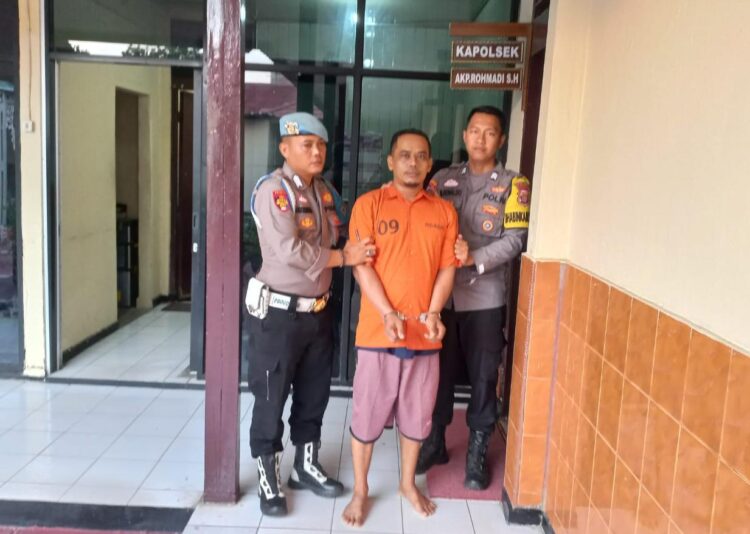 Polsek Talang Padang Bekuk Penadah HP Curian di Pesisir Barat