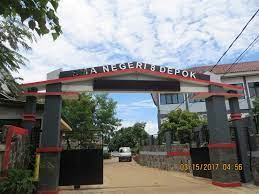 Dana BOS Tahun 2023 Tahap 1 dan 2 Rp. 1.844.260.000,- di SMAN 8 Depok Tidak Diserap Rp. 443.738.458, Lalu Papan Informasi Tidak Terlihat, Publik Harus Pertanyakan ?