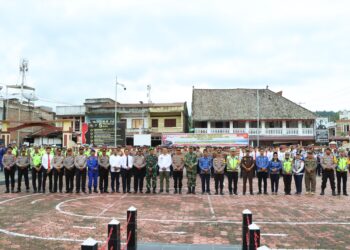 Pemkab Samosir Salurkan Bantuan Kemensos RI Kepada Korban Bencana Banjir Bandang