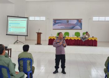 Sat Binmas Polres Pringsewu Berikan Penyuluhan Peningkatan Kapasitas Sat Linmas Menyongsong Pengamanan Pemilu 2024