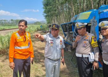 Laka Kereta Api Probowangi Vs Mikrobus Isuzu Elf Di Lumajang Jasa Raharja Jamin Seluruh Korban
