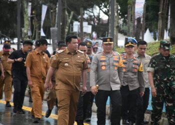 Bupati Samosir Bersama Kapoldasu Mengecek Pengamanan Aquabike