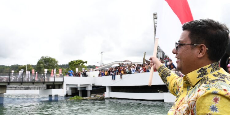 Pesta Rakyat Aquabike Jetsky, Ribuan Masyarakat Saksikan Pertunjukan 22 Pembalap