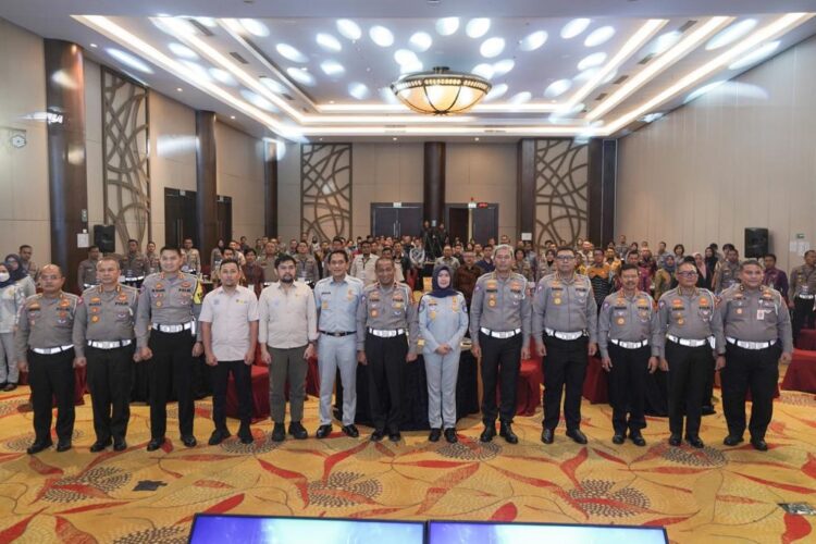 Stop Bullying! Menjadi Pesan Penting Kapolsek Jasinga di Acara HGN dan HUT PGRI Ke-78 di SMAN 1 Jasinga