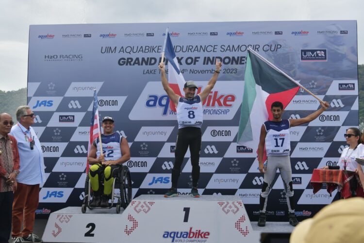 Stop Bullying! Menjadi Pesan Penting Kapolsek Jasinga di Acara HGN dan HUT PGRI Ke-78 di SMAN 1 Jasinga