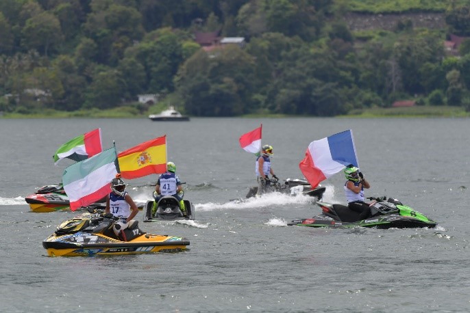 Stop Bullying! Menjadi Pesan Penting Kapolsek Jasinga di Acara HGN dan HUT PGRI Ke-78 di SMAN 1 Jasinga