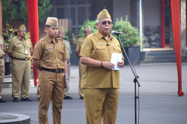 Penuh Haru, Sekda Banyumas Pamit di Apel Pagi, Jelang Pensiun