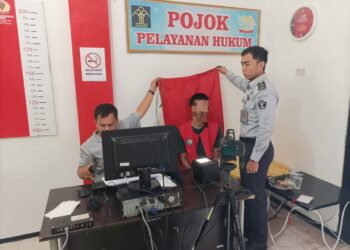 Limpahkan Tesangka Narkoba Ke JPU, Kasat Narkoba Ajak Masyarakat Bersatu Lawan Narkoba