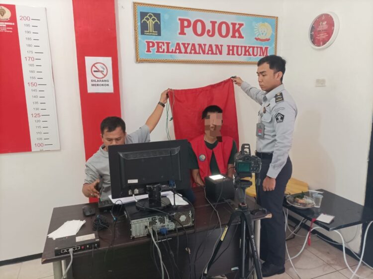 Limpahkan Tesangka Narkoba Ke JPU, Kasat Narkoba Ajak Masyarakat Bersatu Lawan Narkoba