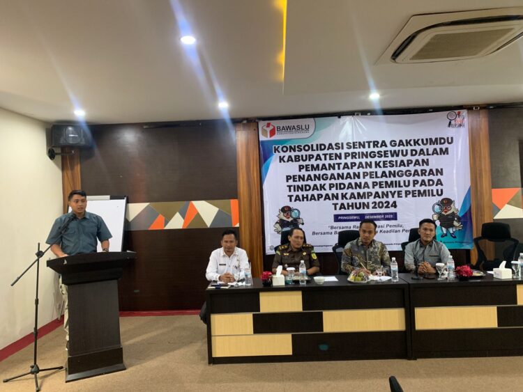 Polres Pringsewu Hadiri Rapat Konsolidasi Sentra Gakkumdu Penanganan Tindak Pidana Pemilu