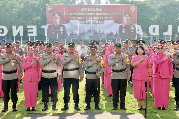314 Polisi di Satker Mapolda Jateng Naik Pangkat