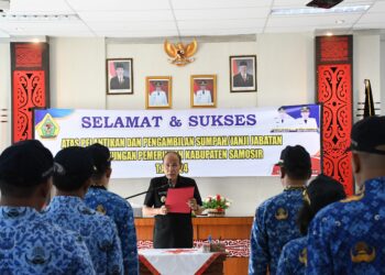 Wakil Bupati Samosir Lantik Pejabat Administrator Dan Pengawas