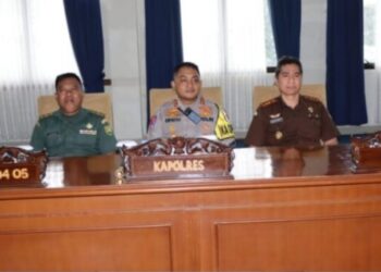 Pertama Kali Kapolres Pagar Alam ikuti Sidang Paripurna di DPRD Kota Pagar Alam