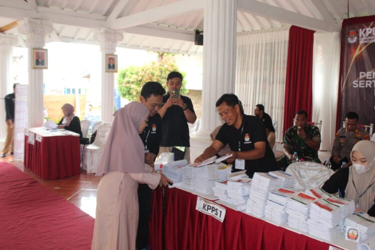 Polres Pringsewu Amankan Simulasi Pemungutan dan Perhitungan Suara Pemilu 2024