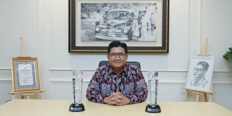 Sukses Jalankan TJSL Berkelanjutan, Jasa Raharja Raih Dua Penghargaan Internasional di Ajang 11th Annual International Finance Awards 2023
