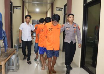 Grebek Dua Rumah, Satnarkoba Polres Pringsewu Amankan 3 Pelaku Penyalahguna Narkotika