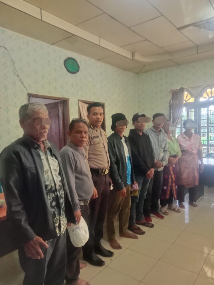 Bhabinkamtibmas Bersama Pemerintah Desa Siparmahan Berhasil Mediasi Kasus Dugaan Penganiayaan