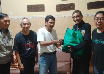 Jelang HPN 2024, KJJT Surabaya “Sowan” Dikediaman Darmantoko Exs Harian Sore tv Surabaya Post