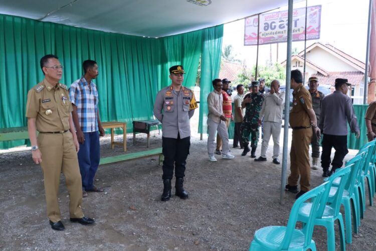 Asisten 3 Zaid Harahap S.Sos. M.M., Menjadi Pembina Apel Gabungan Pegawai di Lingkungan Pemkab Labuhanbatu