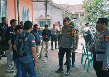 Kapolres Tanggamus Tinjau Pengamanan Pleno PPK Pemilu 2024 di Pulau Panggung dan Ulu Belu