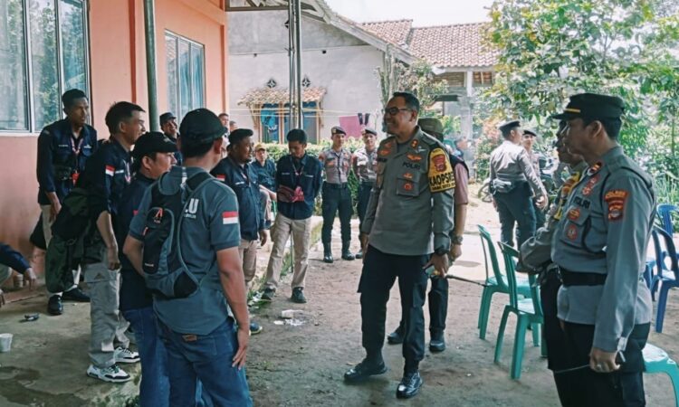 Kapolres Tanggamus Tinjau Pengamanan Pleno PPK Pemilu 2024 di Pulau Panggung dan Ulu Belu