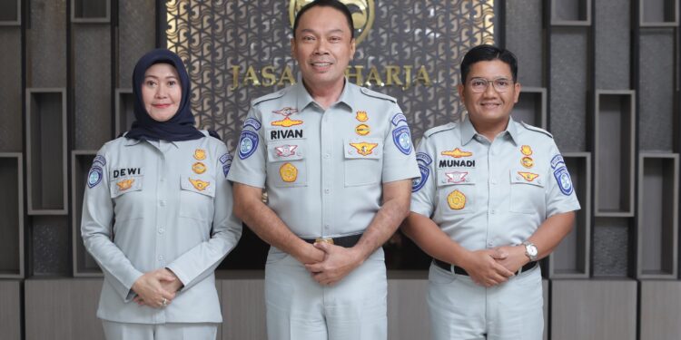 Majlis Ta’lim Almuqorrobin Ziarah ke Makam Raden Aria Wiratanu Datar Dalam Cikundul Cianjur