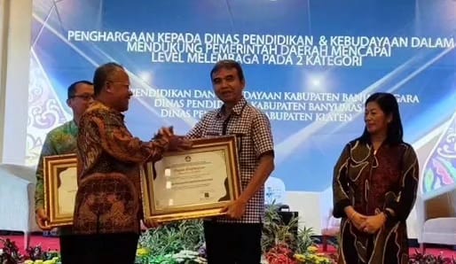 Ribuan Warga Senam Bersama Meriahkan Hari Jadi Banyumas