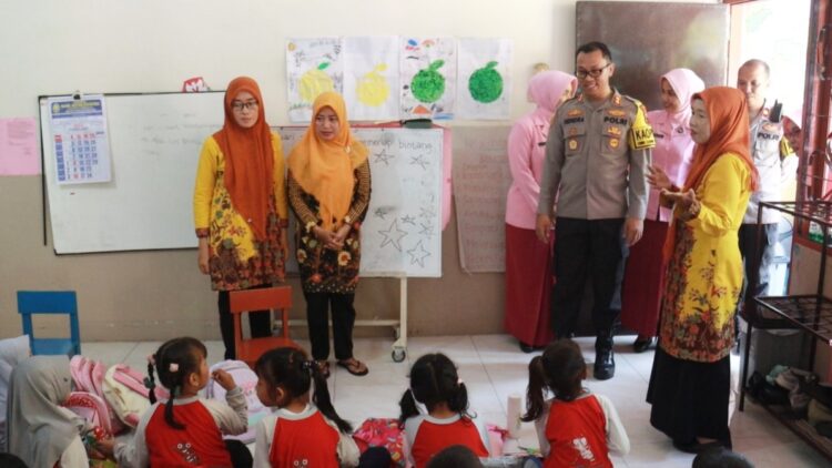 Pesta Siaga Banyumas: Santun, Inovatif, Aktif dan Percaya Diri