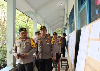 Ribuan Masyarakat Banyumas Tumpah Menyaksikan Kirab Pusaka