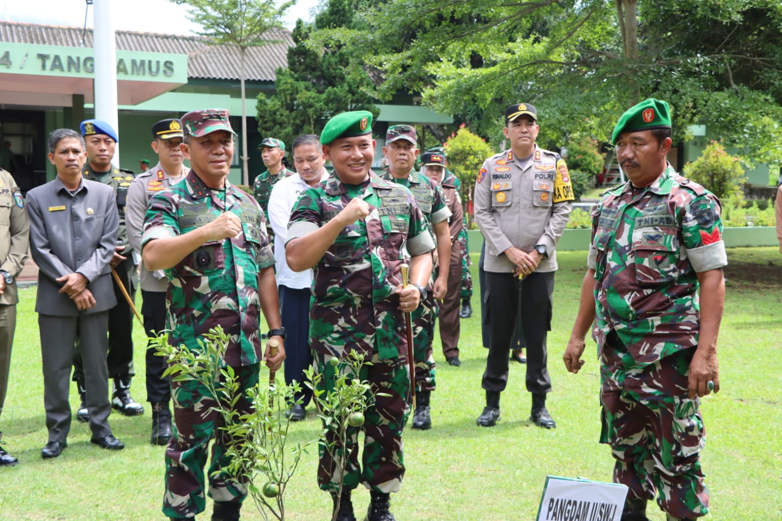 Banyumas Deklarasikan Gerakan Kecamatan Tangguh Bencana