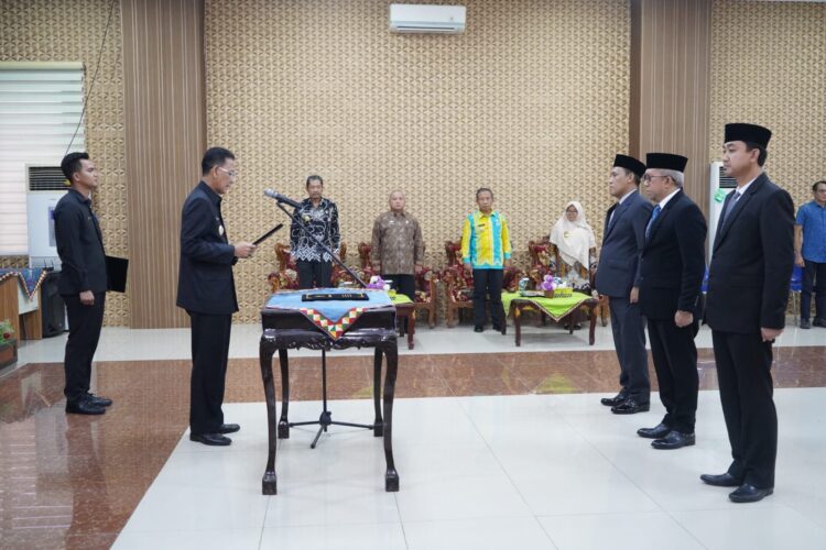 Pj. Bupati Pringsewu Lantik 3 Pejabat Pimpinan Tinggi Pratama