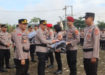 Satuan Polisi Pamong Praja Kabupaten Paluta Menyelenggarakan Pendidikan dan Pelatihan 1940 Orang Satlinmas Desa