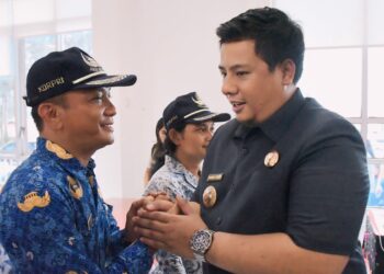 Bupati Samosir lantik marudut Sitinjak Sebagai Sekda Kabupaten Samosir