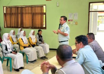 Kunjungi SMKN 1 Ngawi, Jasa Raharja  dan Kepolisian Edukasi Dampak Kecelakaan Lalu Lintas dan Safety Riding