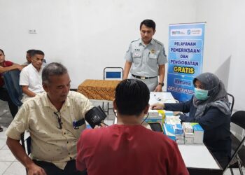 Cek Kesiapan Supir Bus dalam Mudik Lebaran 2024, Jasa Raharja Madiun Laksanakan Pemeriksaan Kesehatan Gratis