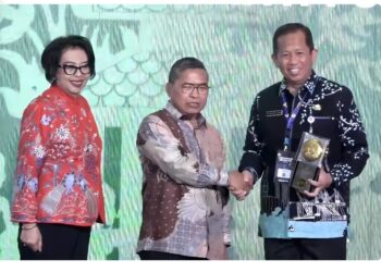Jakut Rebut Kembali Piala Adipura