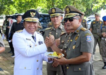 Hadiri HUT Damkar, Satpol-PP dan Linmas Pj Gubernur Al Muktabar Dorong Tingkatkan Kapasitas dan Profesionalitas