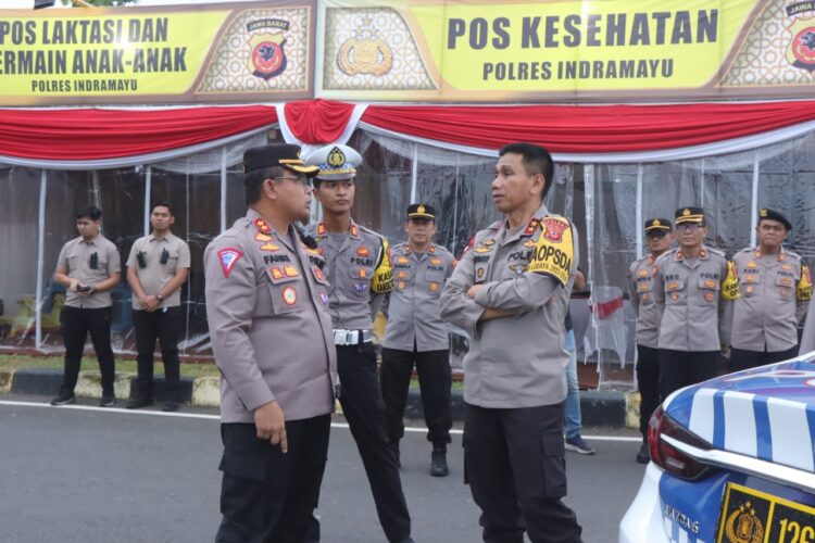 Kapolda Jabar Tinjau Rest Area Km 130 A Untuk Kesiapan Ops Ketupat Lodaya 2024 di Wilayah Polres Indramayu