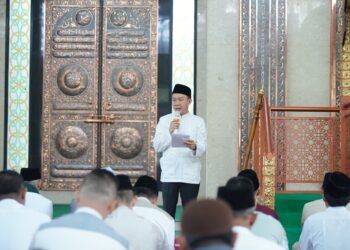 Penjabat Bupati Pringsewu Shalat Idul Fitri 1445 H di Islamic Center