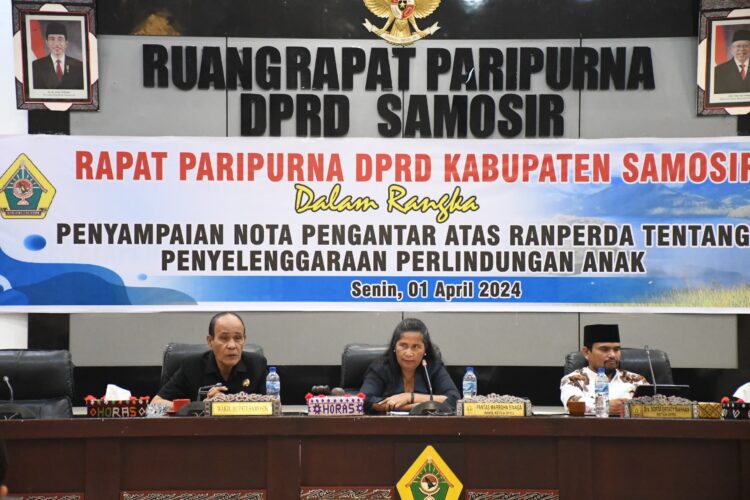 Wakil Bupati Samosir Sampaikan Nota Pengantar atas Ranperda Tentang Penyelenggaraan Perlindungan Anak.