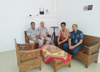 Upaya Pencegahan Fatalitas Korban Kecelakaan Alat Angkutan Penumpang Umum Dan Penyeberangan Laut dalam Periode Mudik Lebaran 2024, Jasa Raharja Pamekasan Lakukan Koordinasi Dengan KSOP Pelabuhan Kabupaten Sumenep