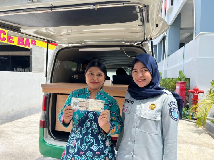 Fasilitasi Wajib Pajak di Rumah Sakit, Samsat Madiun Kota Buka Pelayanan di RSUD Soedono Madiun