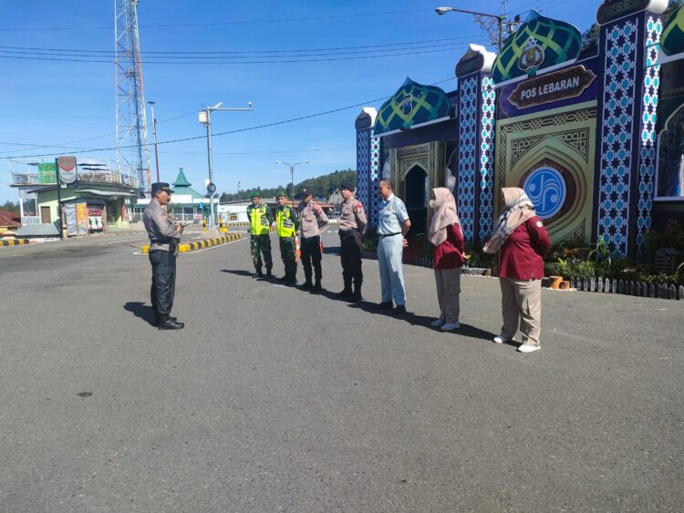 Jasa Raharja Madiun Layani Pemudik di Pos Pelayanan Cemoro Sewu Magetan