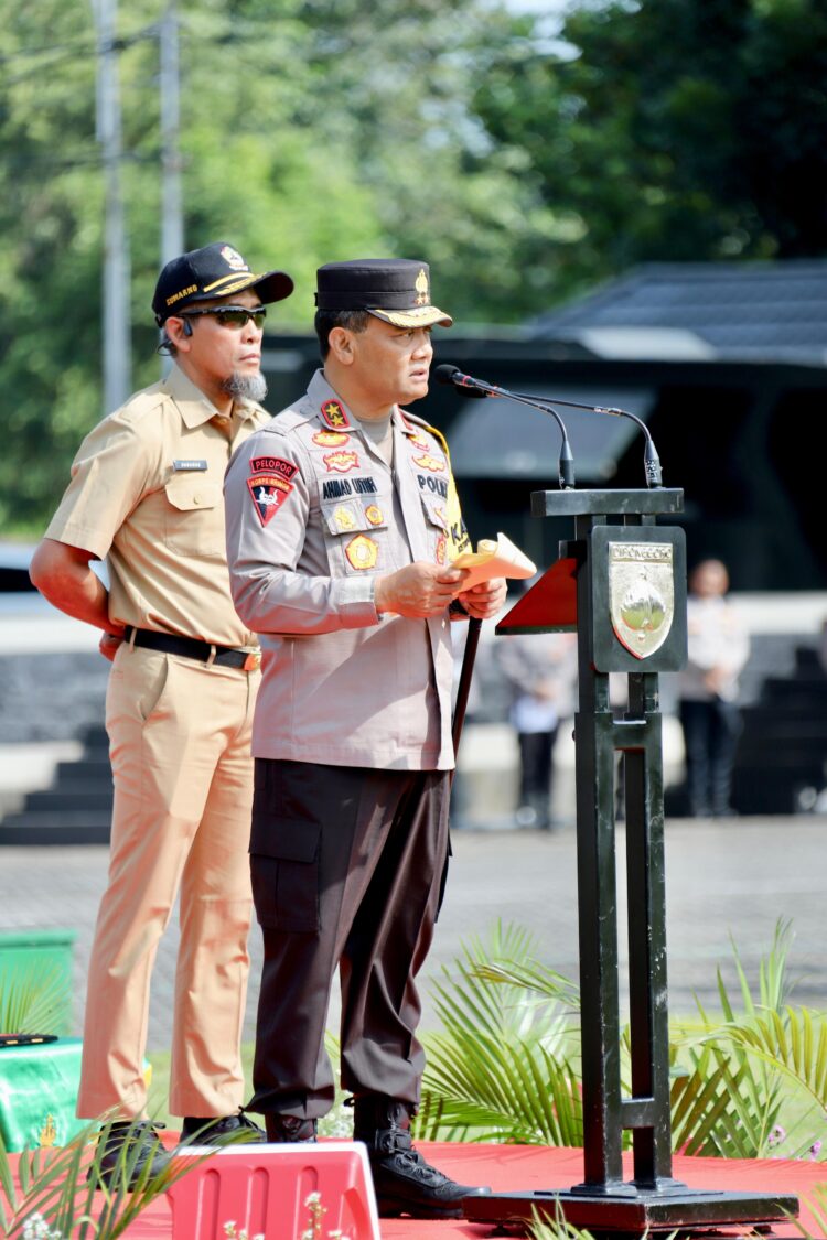 Apel Gelar Pasukan Ops Ketupat Candi 2024, Polda Jateng Siap Amankan Arus Mudik