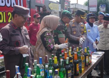 Polres Purbalingga Musnahkan Ribuan Miras Hasil Operasi Pekat Candi 2024