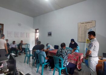 Cek Kesiapan Pengemudi dan Kru pada periode PAM Lebaran, Jasa Raharja Gelar Pengobatan Gratis di Damri Malang