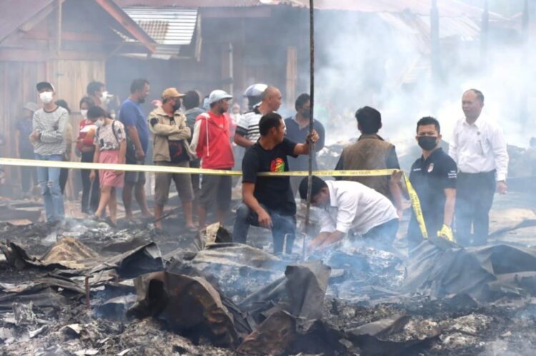 Kebakaran Pasar Tradisional Tarutung, Polres Taput Lakukuan Olah TKP