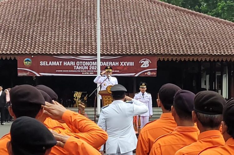 Upacara Peringatan Hari Otonomi Daerah ke-XXVIII, Ini Pesan Pj Bupati Hanung