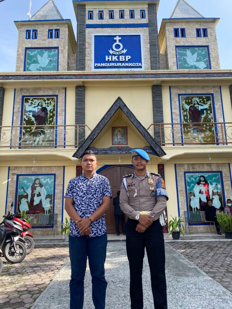Wujudkan Minggu Kasih, Polres Samosir Amankan Ibadah Minggu Gereja di Kabupaten Samosir