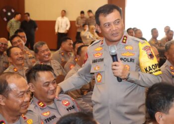 Kapolda Jateng menekankan Empati Polri untuk Mendapatkan Simpati Masyarakat
